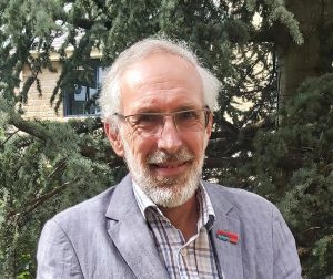 Richard Chapman, former Epilepsy Action trustee and chair of the board of trustees, and 2025 Lord Hastings Award winner