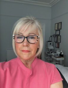 Sam, Charlotte's mum